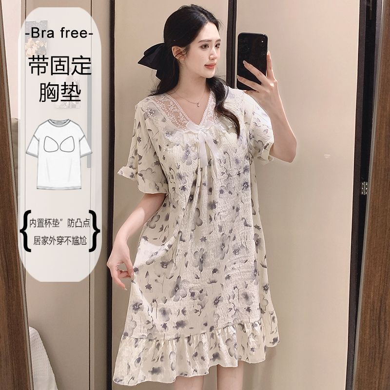 Women Fashion Images - Plus Size Sweet Floral Print Nightgown