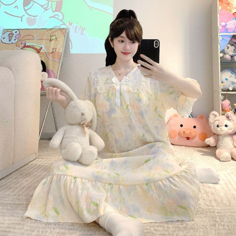 Women Fashion Images - Plus Size Women's Cloud Cotton Nightgown