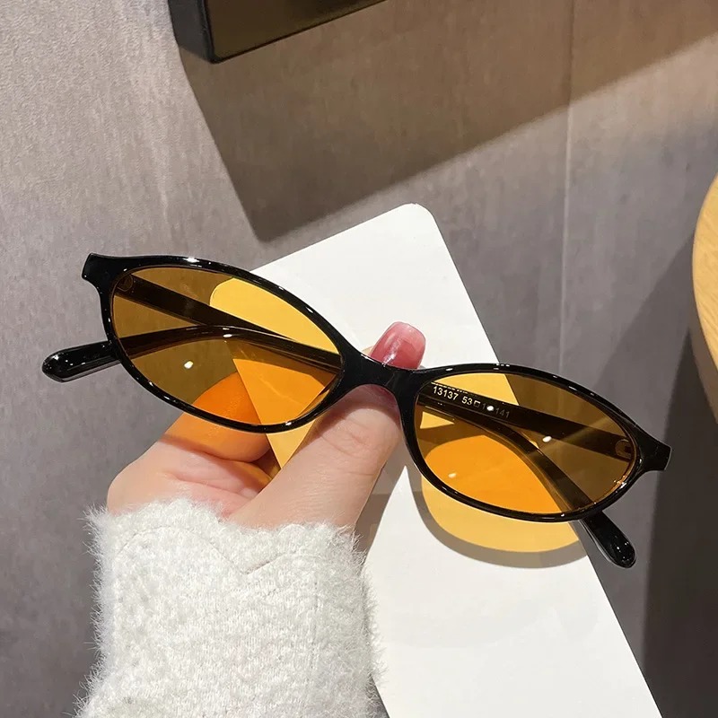 New Retro Sexy Cat Eye Sunglas - Women'S Fashion Eyeglasses บทวิจารณ์และราคา