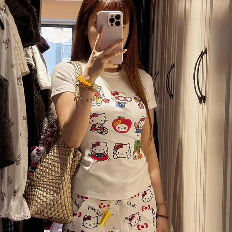 Cartoon Hello Kitty Summer Sho - Women'S Fashion From The 60S บทวิจารณ์และราคา