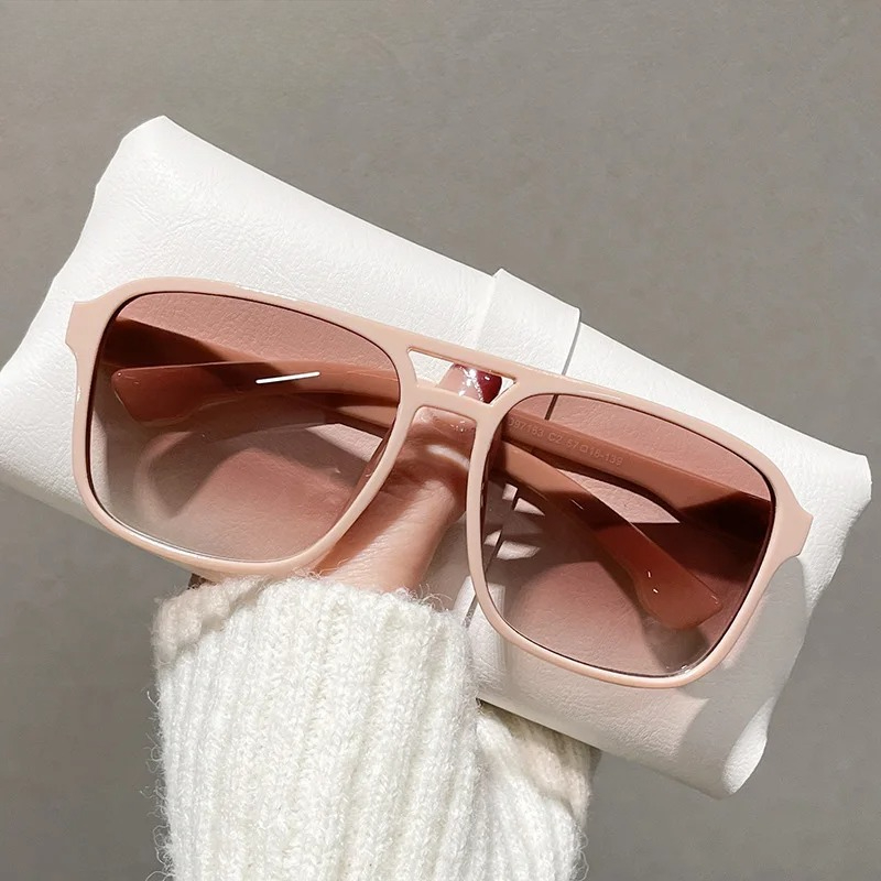 Square Double Bridges Sunglass - Women'S Fashion Eyewear บทวิจารณ์และราคา