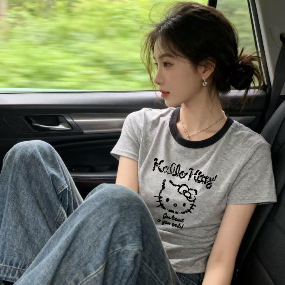 Hello Kitty Cotton Short Sleev - Women'S Fashion From The 60S บทวิจารณ์และราคา