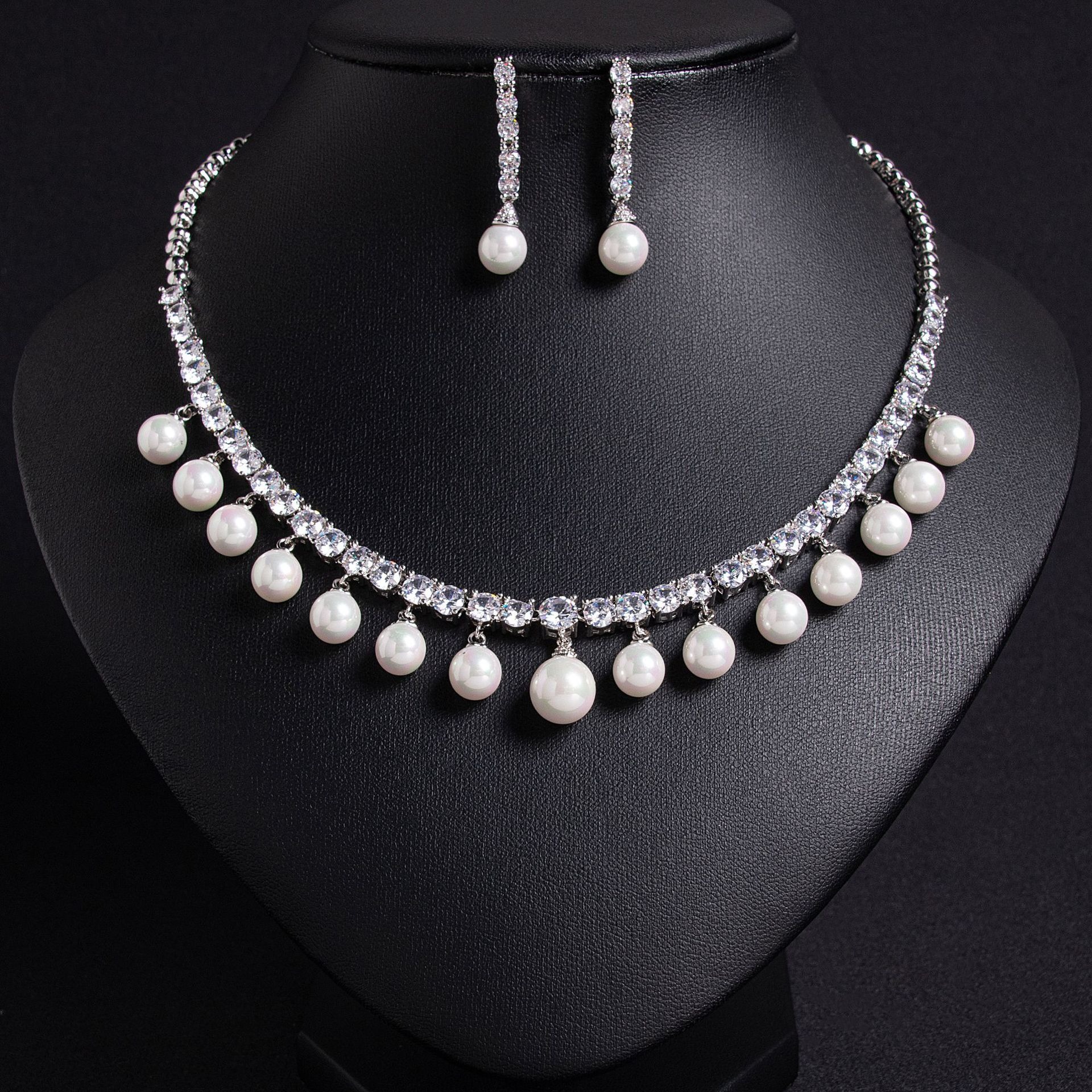 Fashion Pearls Zirconia Neckla - Women Fashion Uae บทวิจารณ์และราคา