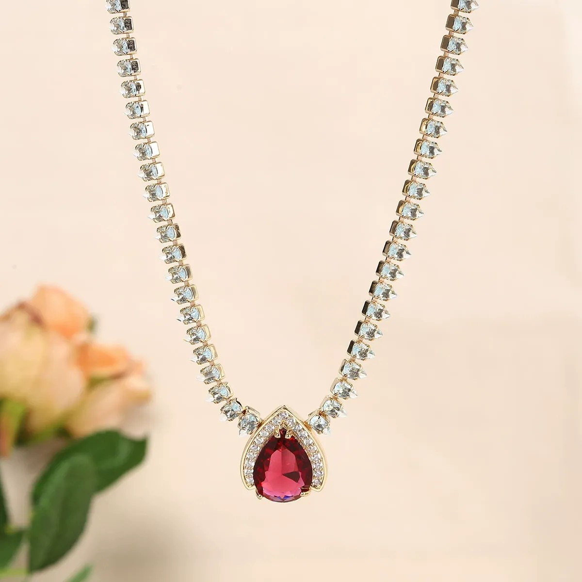 Red Zirconia Pendant Necklace  - Women Fashion Uae บทวิจารณ์และราคา