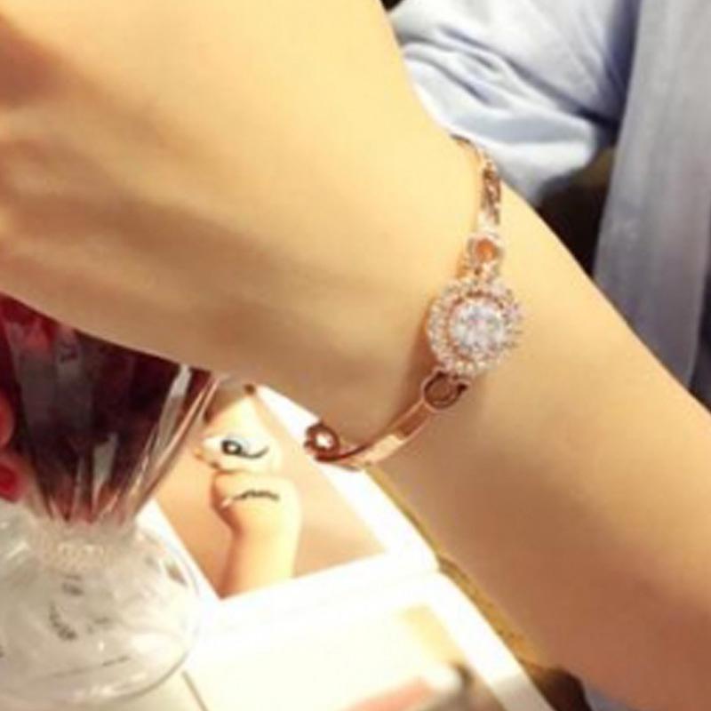 New Personality Hot Fashion Rh - Women'S Fashion Retailers บทวิจารณ์และราคา