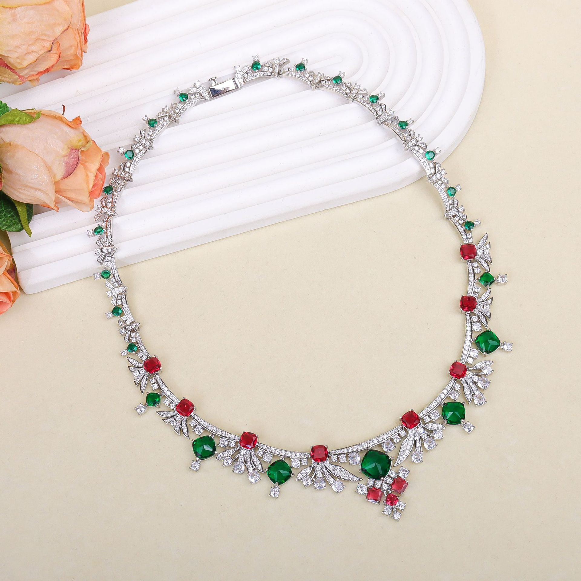 Luxury Women Zircoina Earrings - Women Fashion Uae บทวิจารณ์และราคา