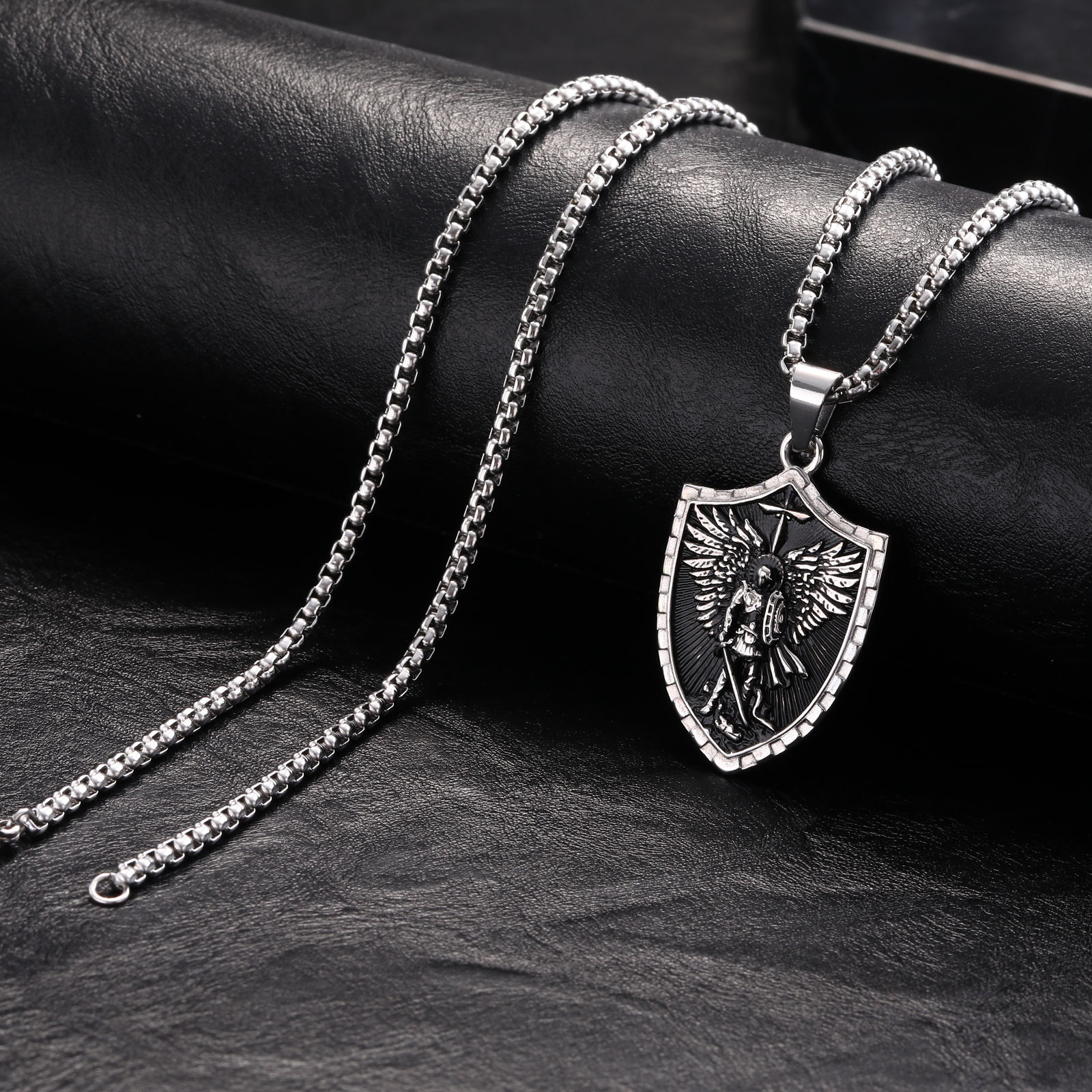 Vnox Archangel Saint Michael S - Women'S Fashion In The 60S บทวิจารณ์และราคา