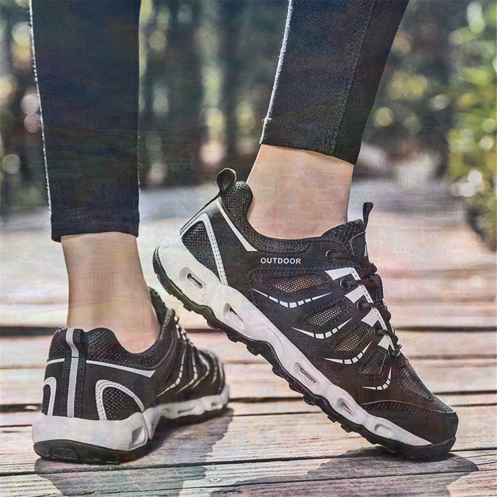 Sumer Round Tip Silver Sneaker - Women Fashion Over 40 บทวิจารณ์และราคา
