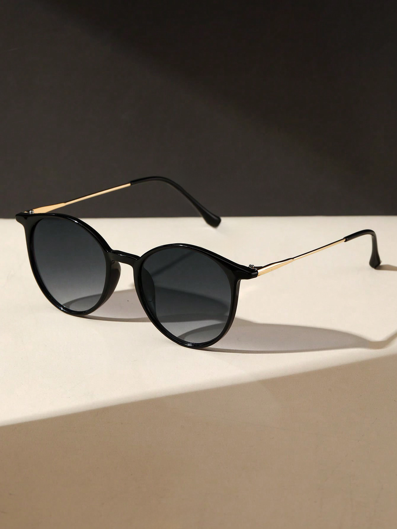1PC Fashion Round Metal Women  - Women'S Fashion Eyewear บทวิจารณ์และราคา