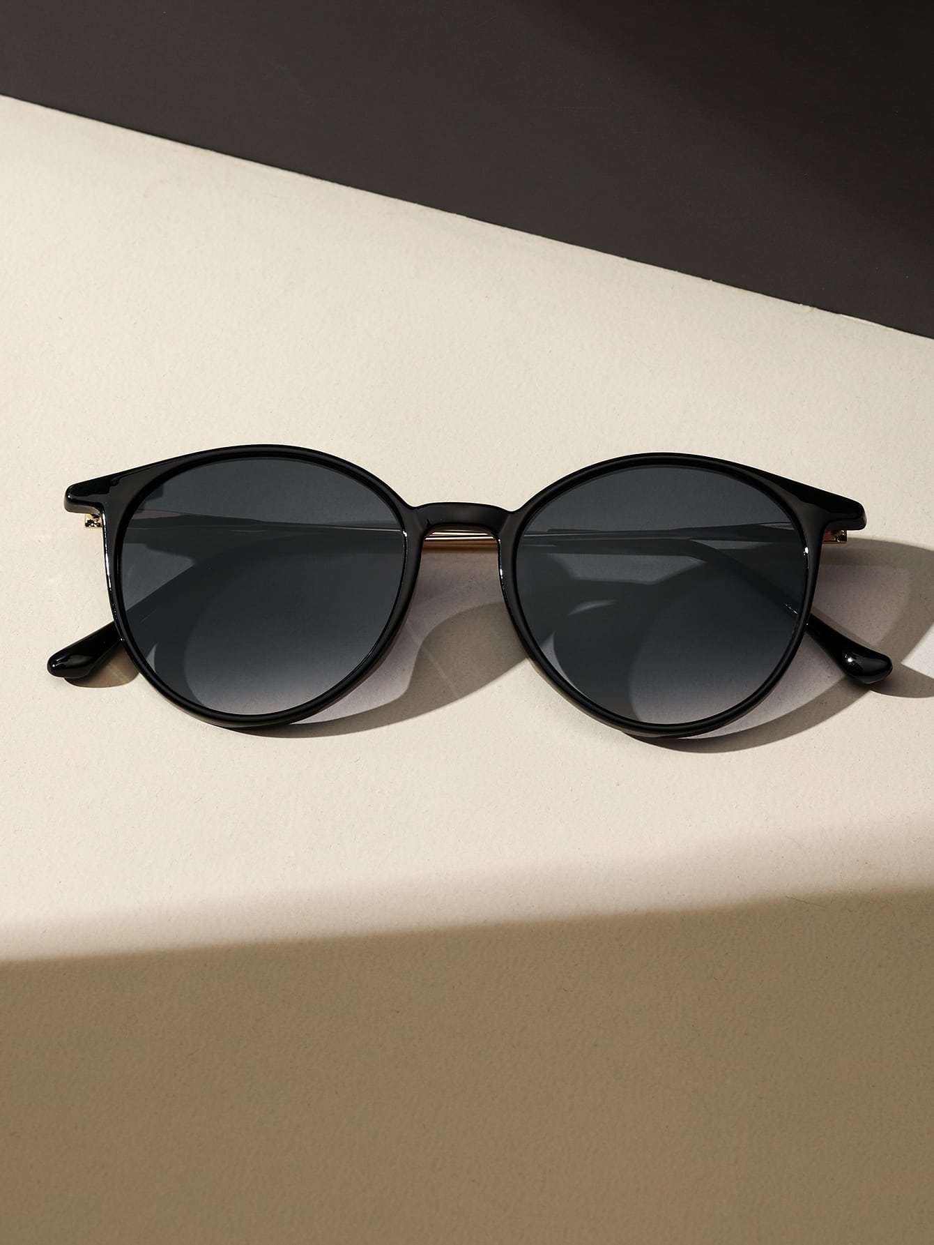 1PC Fashion Round Metal Women  - Women'S Fashion Eyewear บทวิจารณ์และราคา