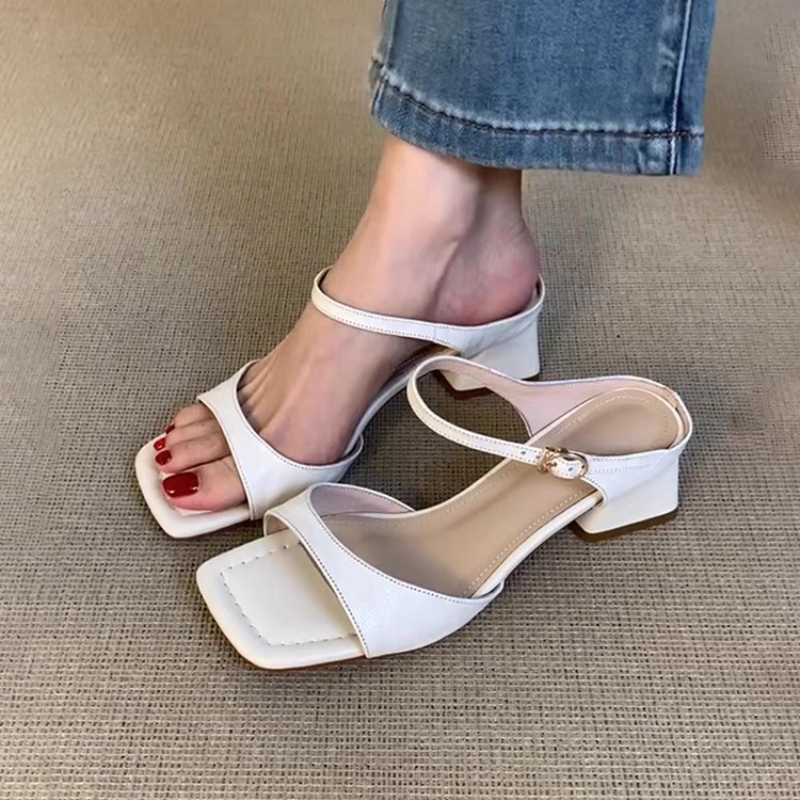 Wide Simple Flip Slippers 2025 - Women'S Fashion For Summer 2025 บทวิจารณ์และราคา